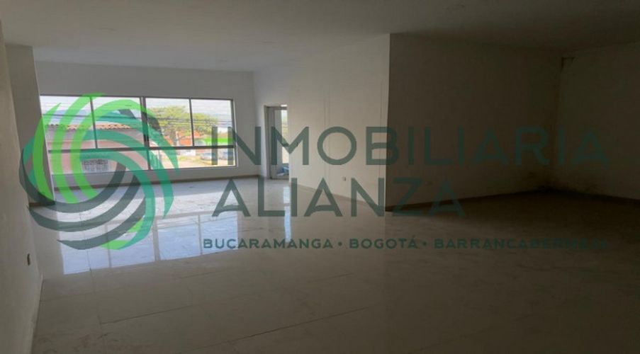 Local en venta en Universidad, Bucaramanga, 68 m² · foto 7 de 10