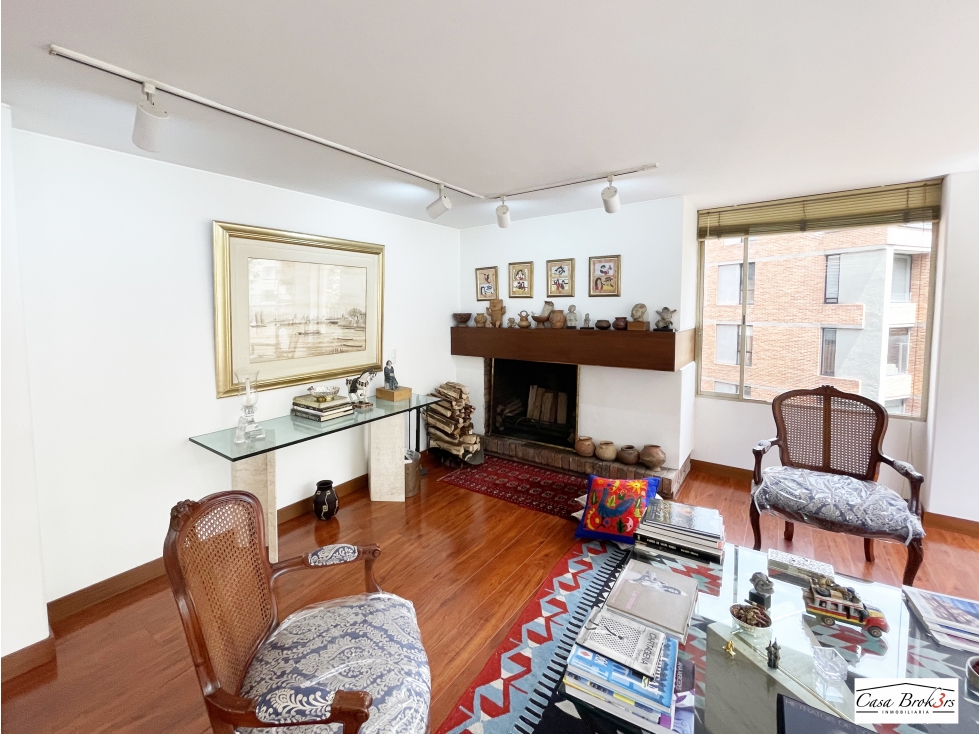 Apartamento en venta en Los Rosales, Bogotá · foto 3 de 22