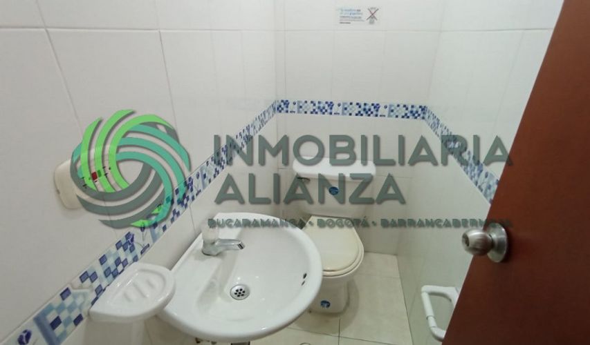 Oficina en arriendo en Centro, Bucaramanga, 15 m² · foto 5 de 5