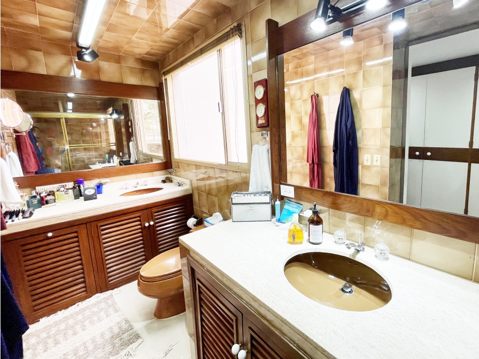 Apartamento en venta en Los Rosales, Bogotá · foto 16 de 22