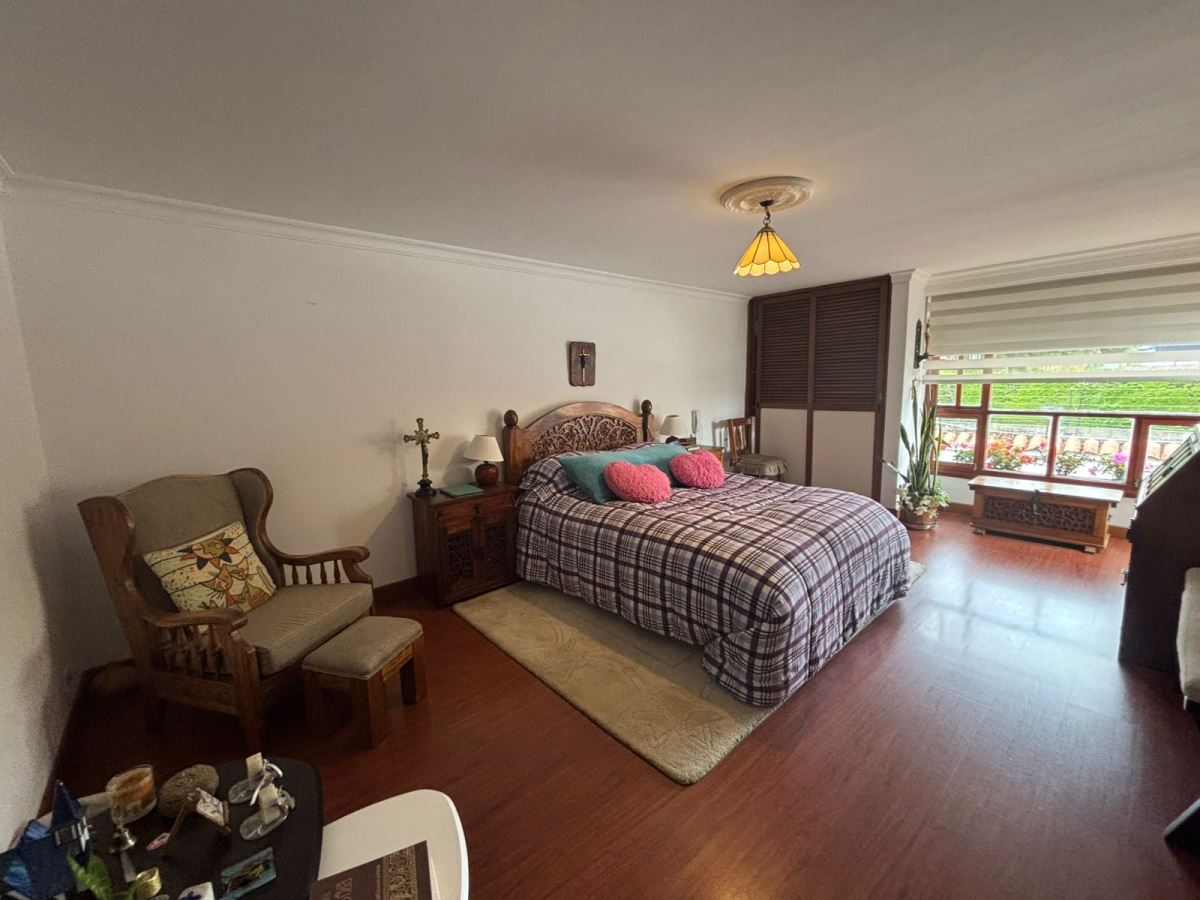 Casa en venta en San Jose De Bavaria, Bogotá · foto 18 de 24