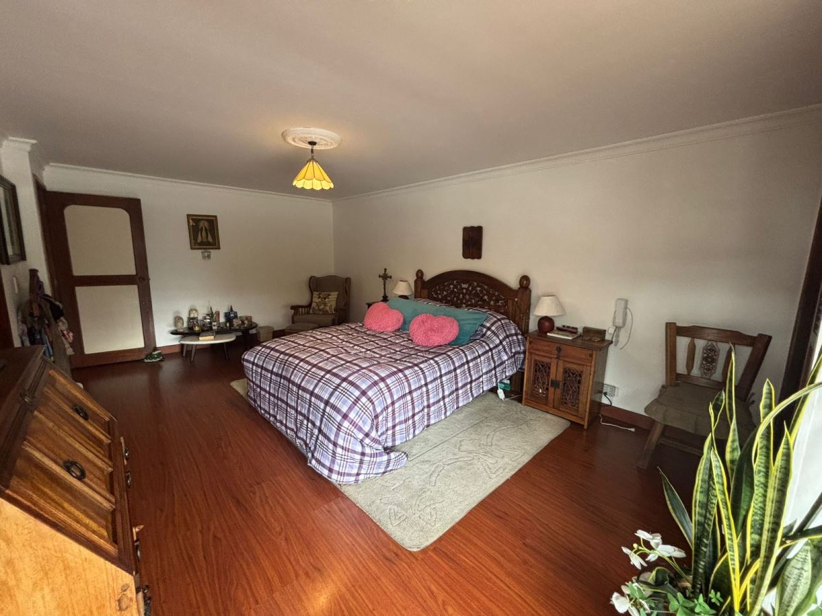 Casa en venta en San Jose De Bavaria, Bogotá · foto 19 de 24