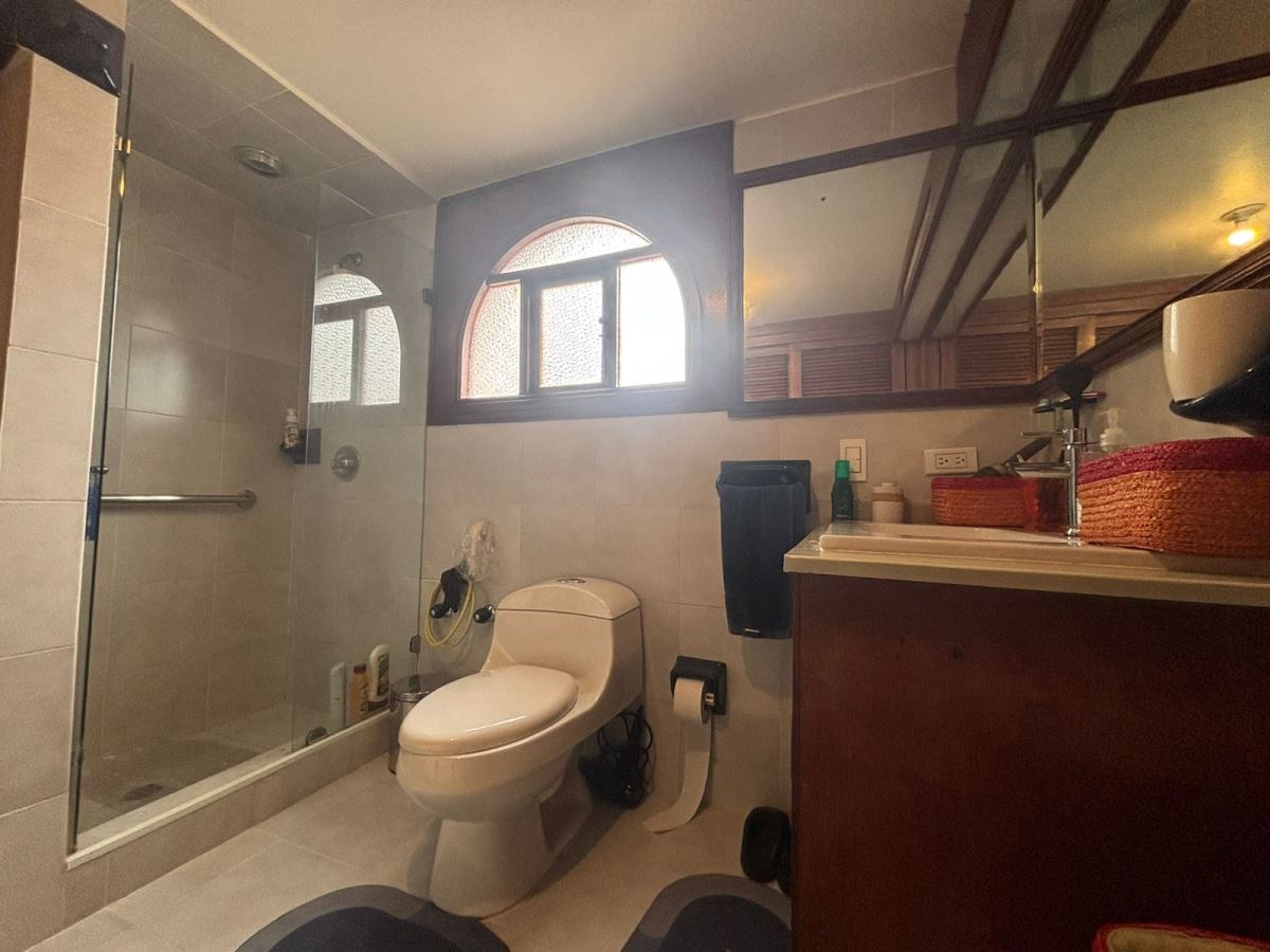 Casa en venta en San Jose De Bavaria, Bogotá · foto 21 de 24