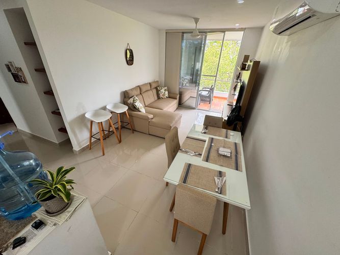 Apartamento de 2 alcobas en venta en Condominio Laguna Club, Cartagena, 94 m² · foto 4 de 24
