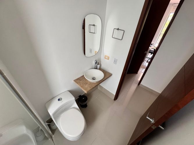 Apartamento de 2 alcobas en venta en Condominio Laguna Club, Cartagena, 94 m² · foto 12 de 24