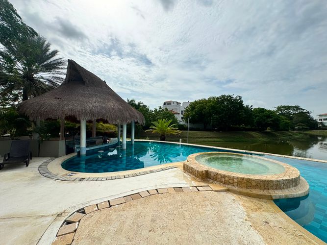 Apartamento de 2 alcobas en venta en Condominio Laguna Club, Cartagena, 94 m² · foto 20 de 24