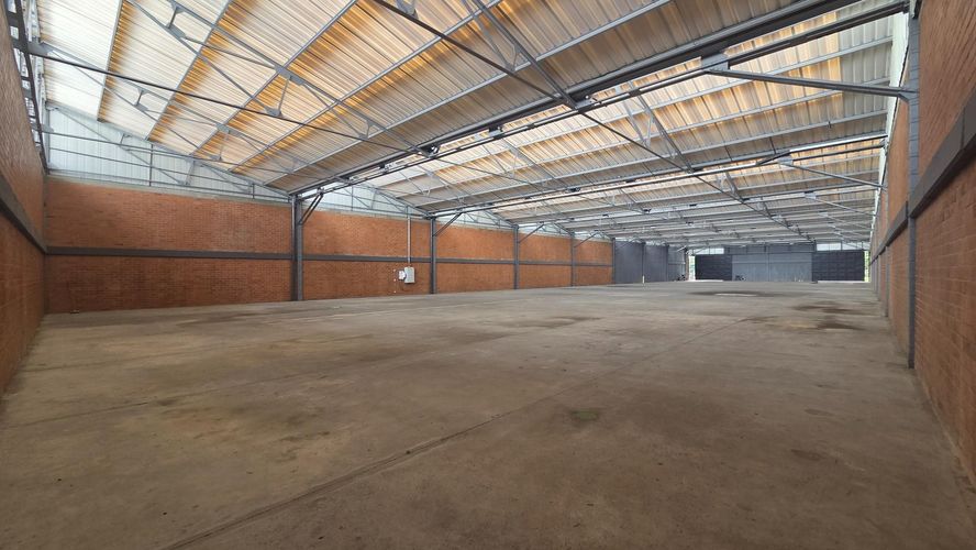 Bodega en arriendo en Alfonso Lopez, Palmira, 4000 m² · foto 11 de 20