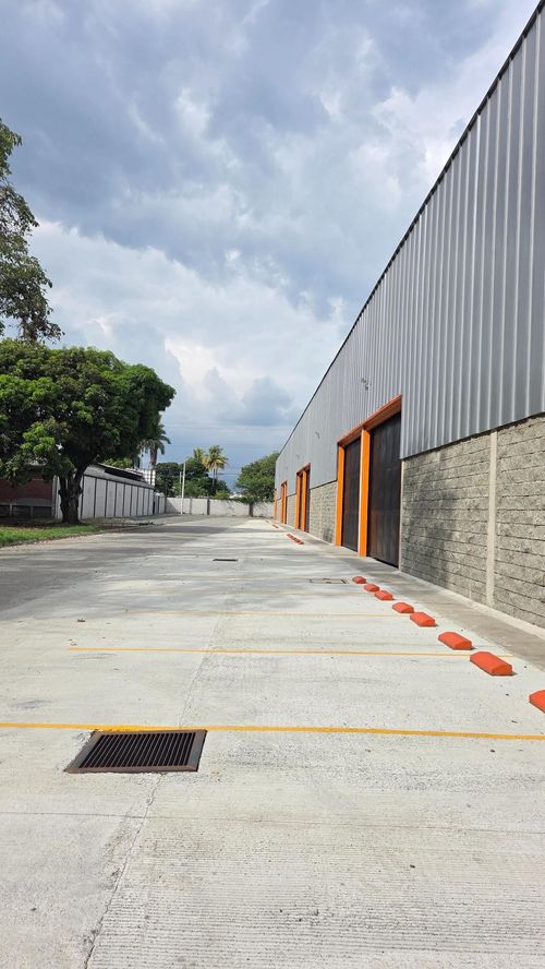 Bodega en arriendo en Alfonso Lopez, Palmira, 4000 m² · foto 19 de 20