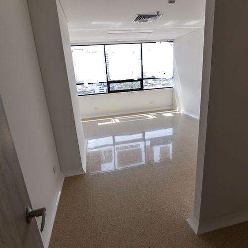 Consultorio en venta en Las Vegas, Envigado, 37 m² · foto 2 de 9