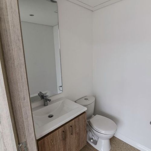 Consultorio en venta en Las Vegas, Envigado, 37 m² · foto 4 de 9