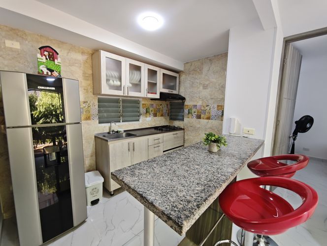 Apartamento de 2 alcobas en venta en Las Palmas, Ricaurte, 53 m² · foto 5 de 24