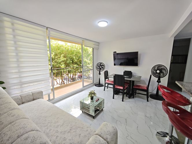Apartamento de 2 alcobas en venta en Las Palmas, Ricaurte, 53 m² · foto 8 de 24
