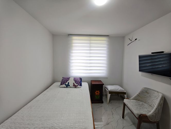 Apartamento de 2 alcobas en venta en Las Palmas, Ricaurte, 53 m² · foto 13 de 24