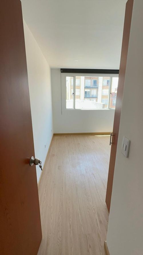 Apartaestudio en venta en Santa Barbara, Bogotá, 47 m² · foto 6 de 21