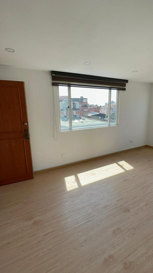 Apartaestudio en venta en Santa Barbara, Bogotá, 47 m² · foto 7 de 21