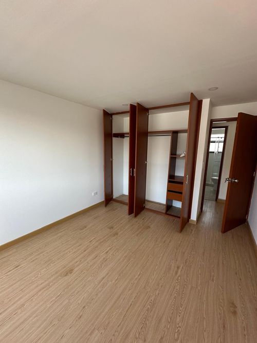 Apartaestudio en venta en Santa Barbara, Bogotá, 47 m² · foto 14 de 21