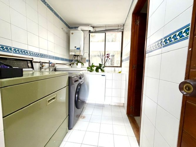 Apartamento de 3 alcobas en venta en La Carolina, Bogotá, 152 m² · foto 10 de 24