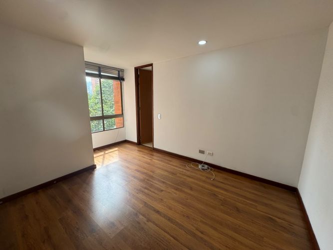 Apartamento de 3 alcobas en arriendo en El Poblado, Medellín, 140 m² · foto 15 de 21