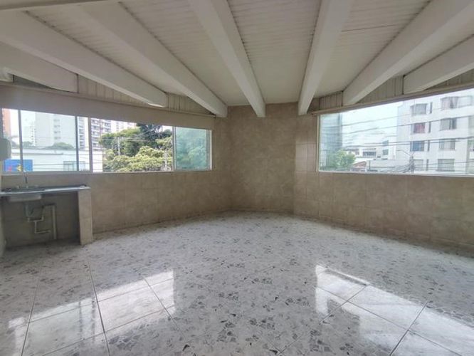 Casa de 10 alcobas en arriendo en Sotomayor, Bucaramanga, 455 m² · foto 9 de 24