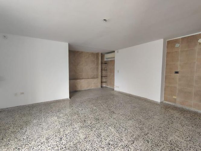 Casa de 10 alcobas en arriendo en Sotomayor, Bucaramanga, 455 m² · foto 11 de 24