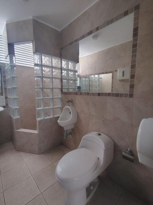 Casa de 10 alcobas en arriendo en Sotomayor, Bucaramanga, 455 m² · foto 20 de 24