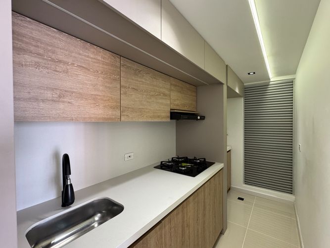 Apartamento de 3 alcobas en venta en Valle Del Lili, Cali, 65 m² · foto 3 de 18
