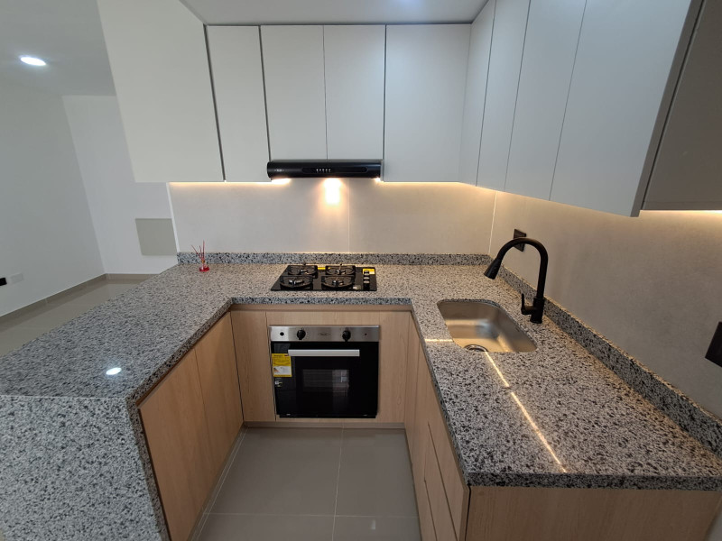 Apartamento en arriendo en Ciudad Mallorquin, Barranquilla · foto 6 de 16