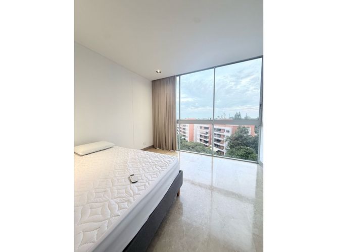 Apartamento de 6 alcobas en venta en Pance, Cali, 209 m² · foto 4 de 19