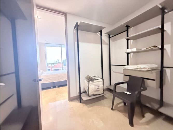 Apartamento de 6 alcobas en venta en Pance, Cali, 209 m² · foto 8 de 19