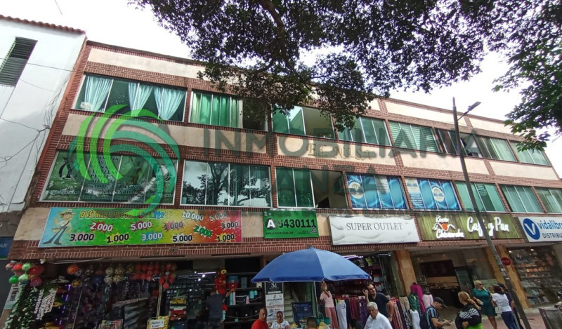 Office for rent in Centro, Bucaramanga