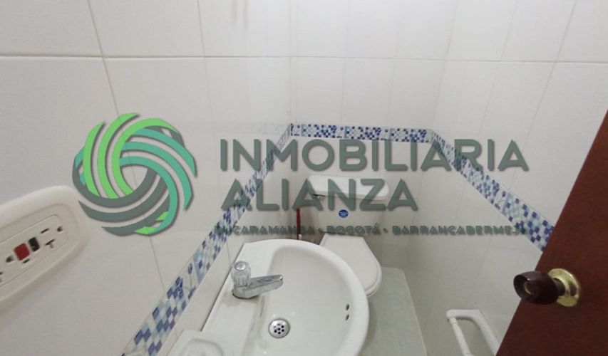 Oficina en arriendo en Centro, Bucaramanga, 10 m² · foto 3 de 6