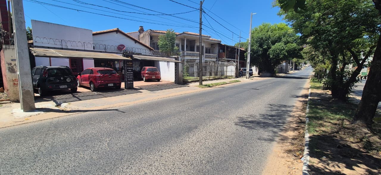 Inversión Estratégica: Propiedad Comercial sobre Avda. Sacramento - foto 3