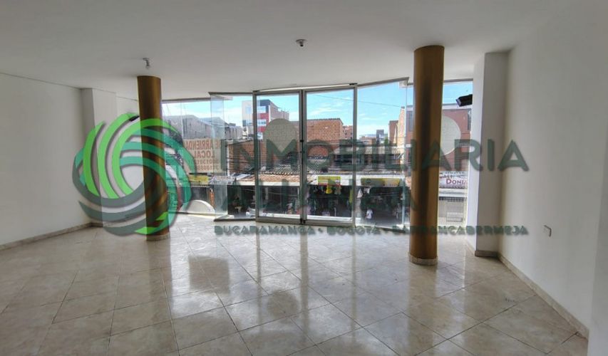 Local en arriendo en El Poblado, Girón, 82 m² · foto 5 de 9