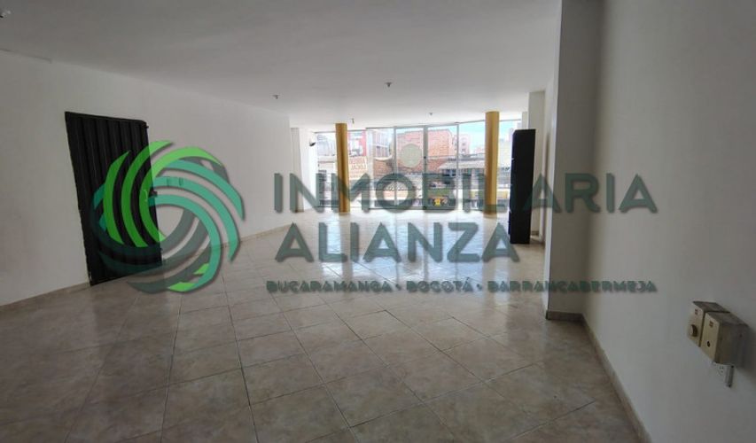 Local en arriendo en El Poblado, Girón, 82 m² · foto 7 de 9