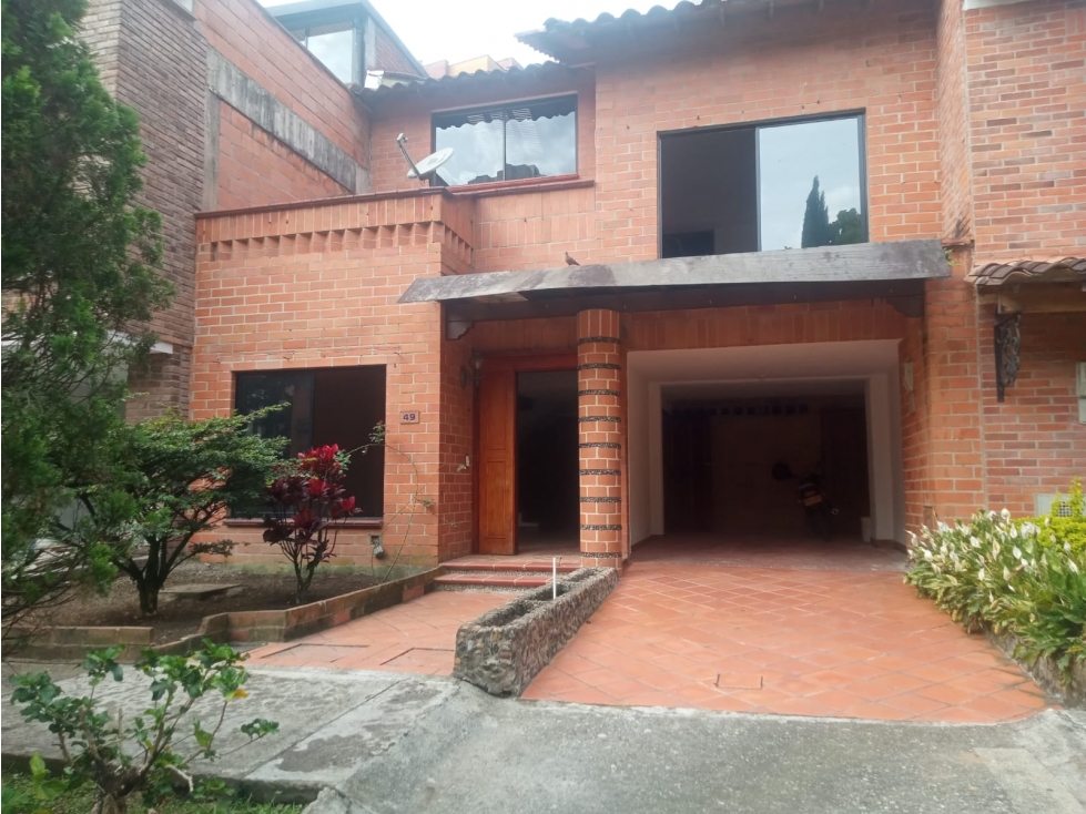 Casa en Arriendo en La doctora, Sabaneta