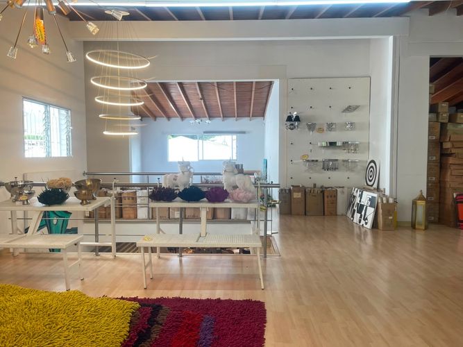 Oficina en arriendo en El Poblado, Medellín, 430 m² · foto 2 de 20