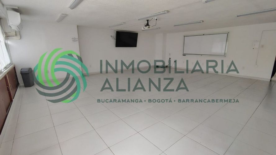 Oficina en arriendo en Centro, Bucaramanga, 57 m² · foto 5 de 8