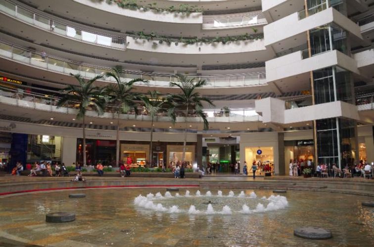 Local en venta en Unicentro Cali, Cali, 137 m² · foto 4 de 4