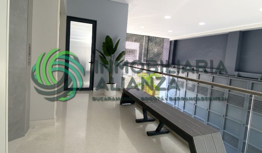 Bodega en arriendo en Quebrada La Iglesia Ii, Bucaramanga, 1300 m² · foto 11 de 24