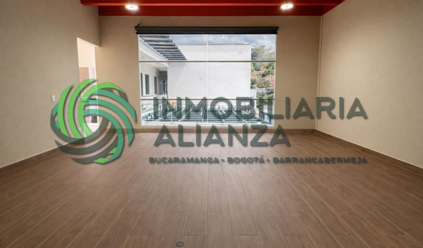 Bodega en arriendo en Quebrada La Iglesia Ii, Bucaramanga, 1300 m² · foto 21 de 24