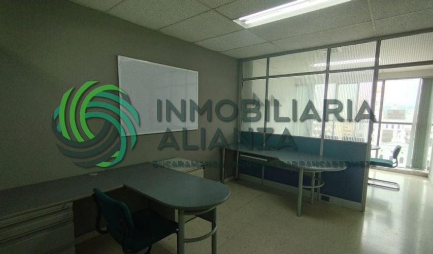 Oficina en arriendo en Centro, Bucaramanga, 33 m² · foto 2 de 10