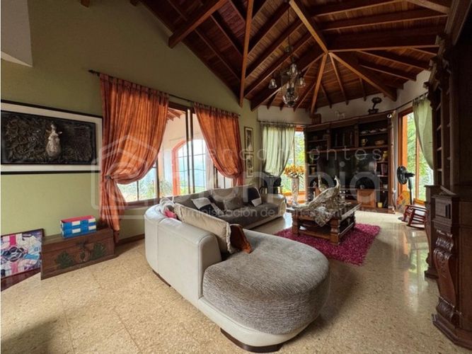 Finca en venta en Monta�Ita, Copacabana, 600 m² · foto 11 de 24