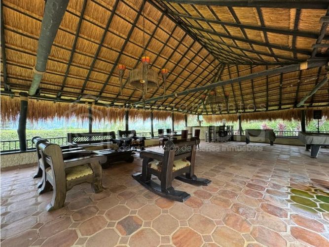 Finca en venta en Monta�Ita, Copacabana, 600 m² · foto 20 de 24
