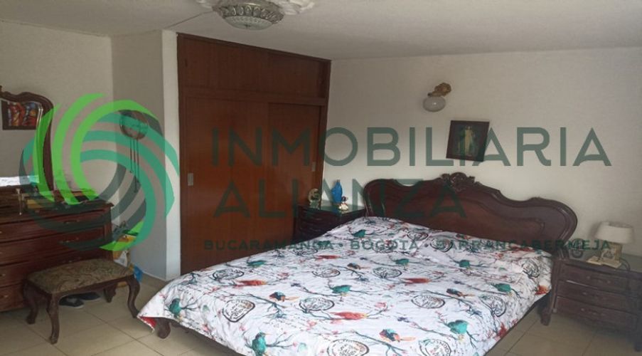Apartamento de 3 alcobas en venta en Antiguo Campestre, Bucaramanga, 107 m² · foto 11 de 19