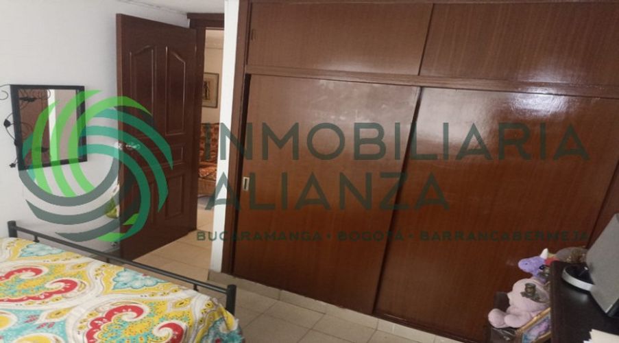 Apartamento de 3 alcobas en venta en Antiguo Campestre, Bucaramanga, 107 m² · foto 12 de 19