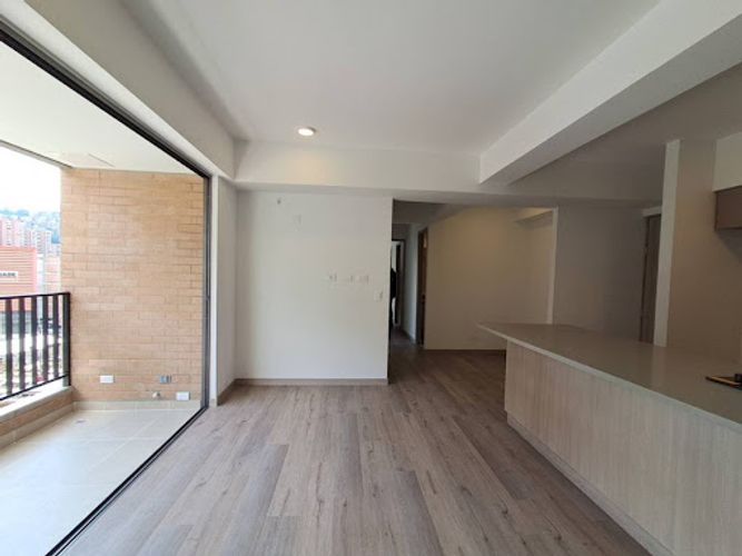 Apartamento de 3 alcobas en arriendo en Ciudad Del Río, Medellín, 78 m² · foto 4 de 24