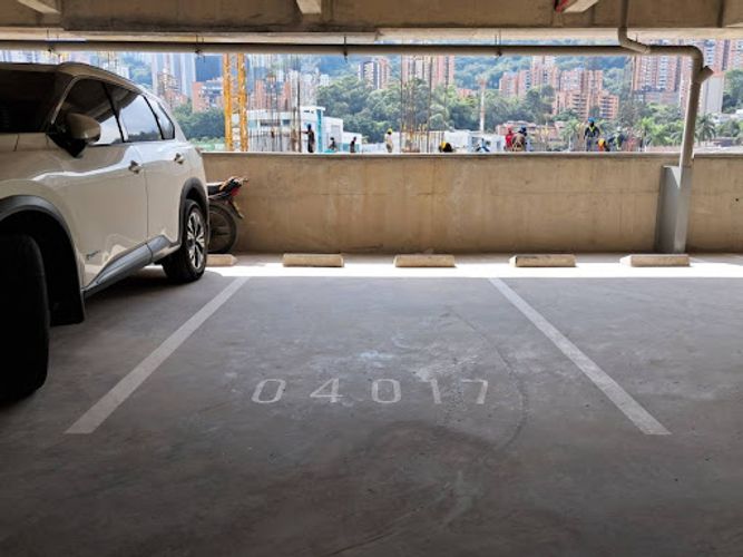 Apartamento de 3 alcobas en arriendo en Ciudad Del Río, Medellín, 78 m² · foto 24 de 24
