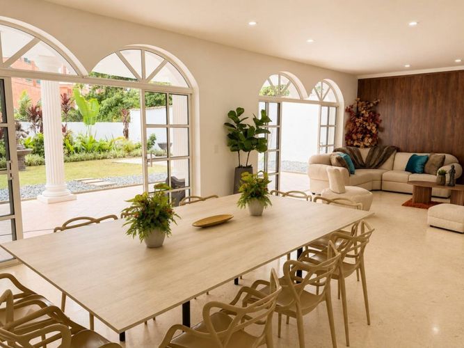Casa de 6 alcobas en venta en El Tesoro, Medellín, 580 m² · foto 7 de 23