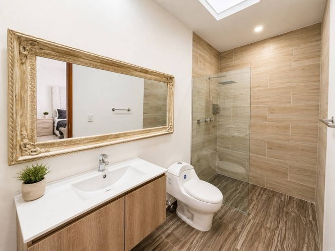 Casa de 6 alcobas en venta en El Tesoro, Medellín, 580 m² · foto 8 de 23