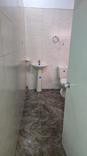 Oficina en arriendo en Suramericana, Medellín, 200 m² · foto 5 de 19
